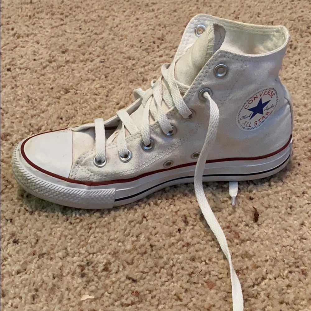 White all star converse